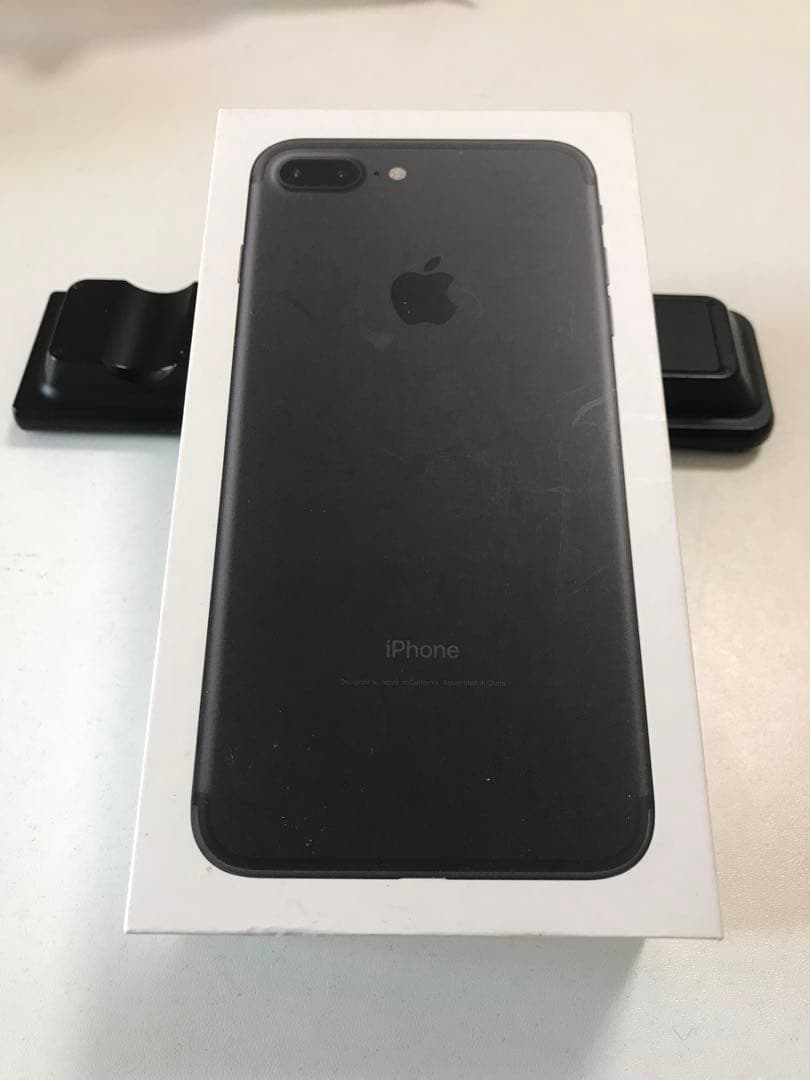 コンピュータ・IT iPhone7Plus