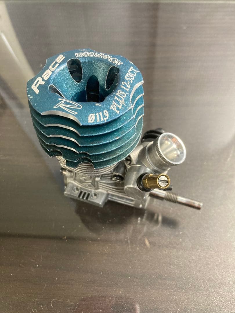 中古　ノバロッシ　12エンジン　京商RRR、R4、MTX、インフィニティなど