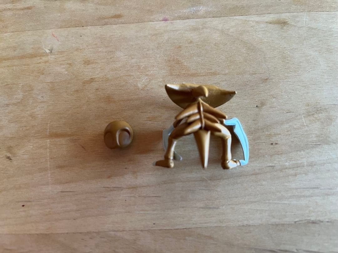 立体ポケモン図鑑　カブト　カブトプスフィギュア