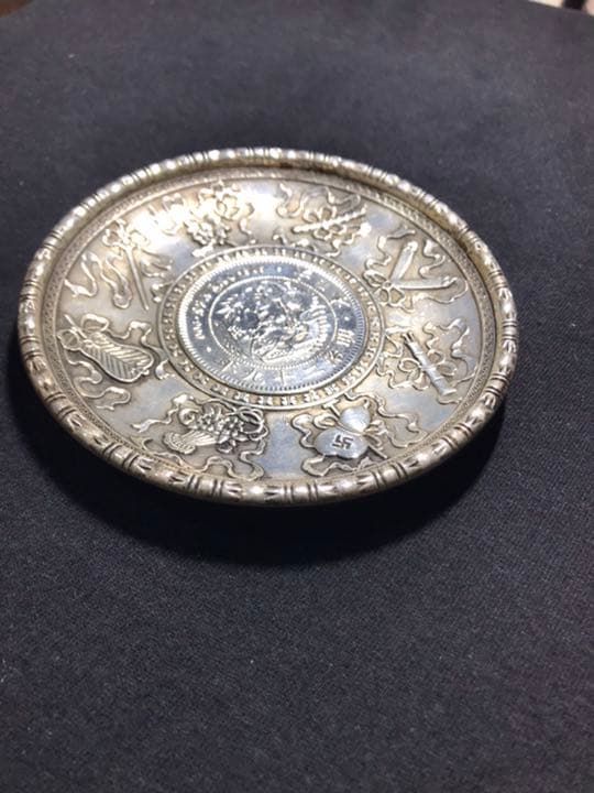 1896年、明治29、プレート内に1円硬貨アンティーク
