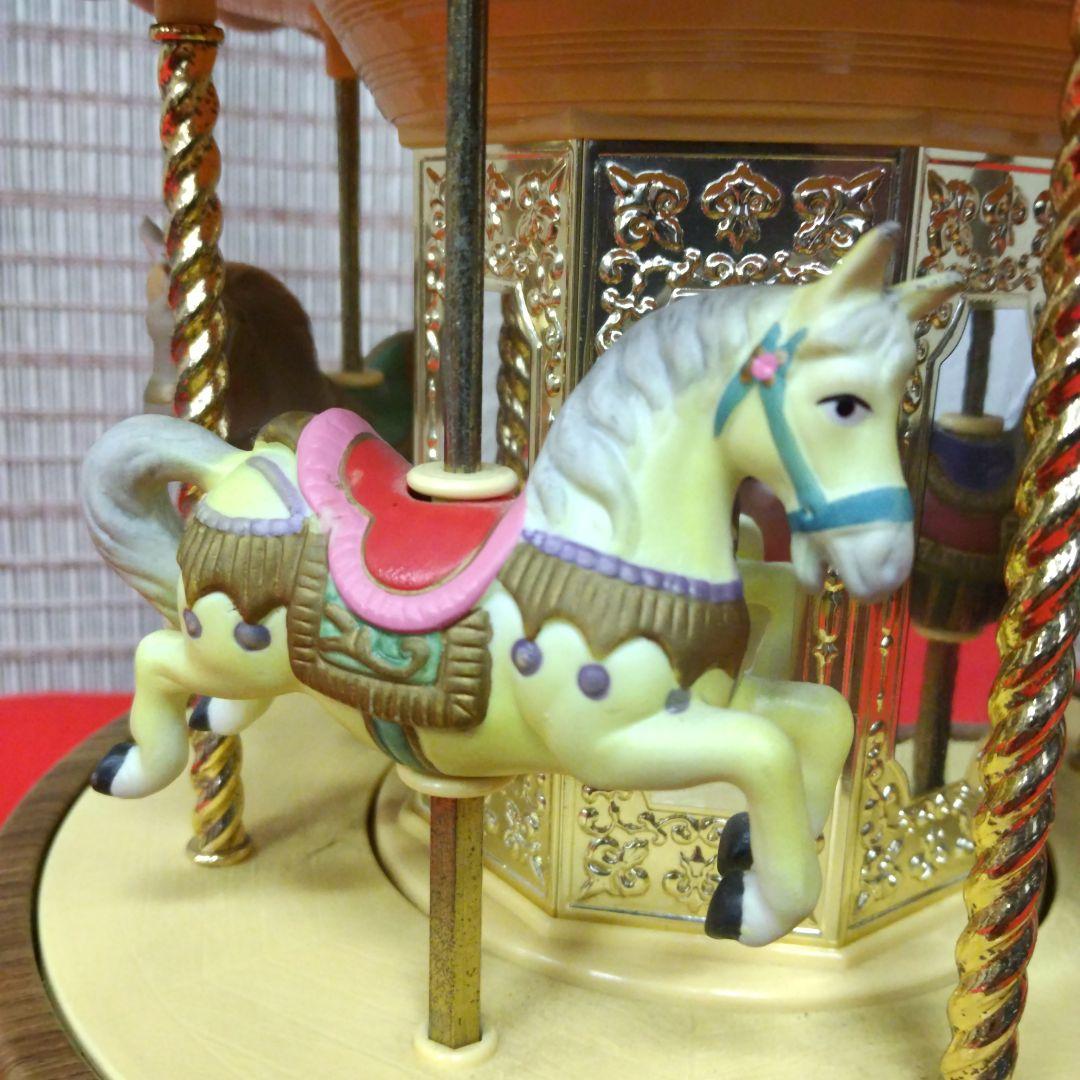 ☆☆☆本日特価！【WACO 陶器製メリーゴーランド ジャンク品】