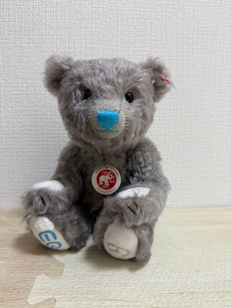 メルセデスベンツ×Steiff 限定版 グレー クマ ぬいぐるみ
