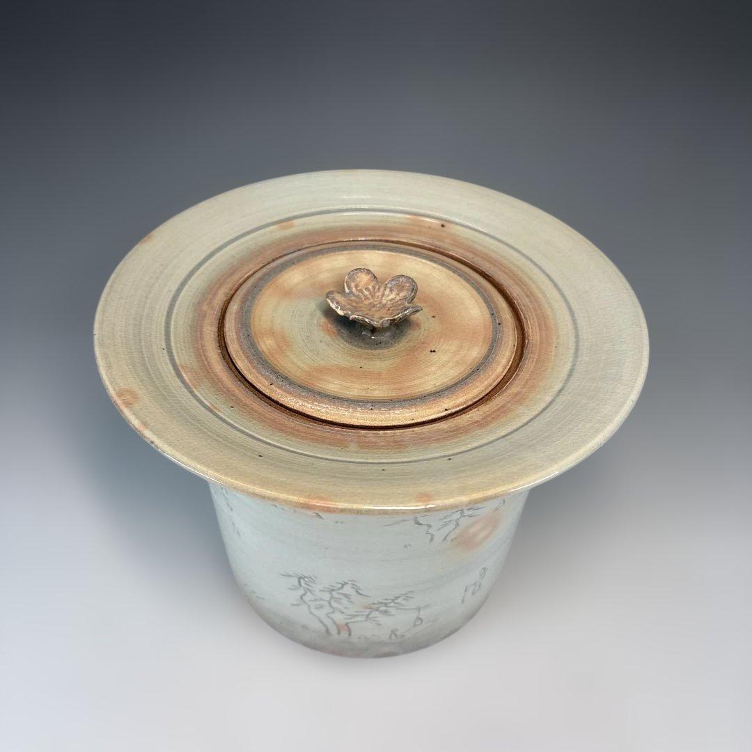 【中古品】佐久間芳山造　茶会ノ図水指（共箱）USED〈税込•送料込〉