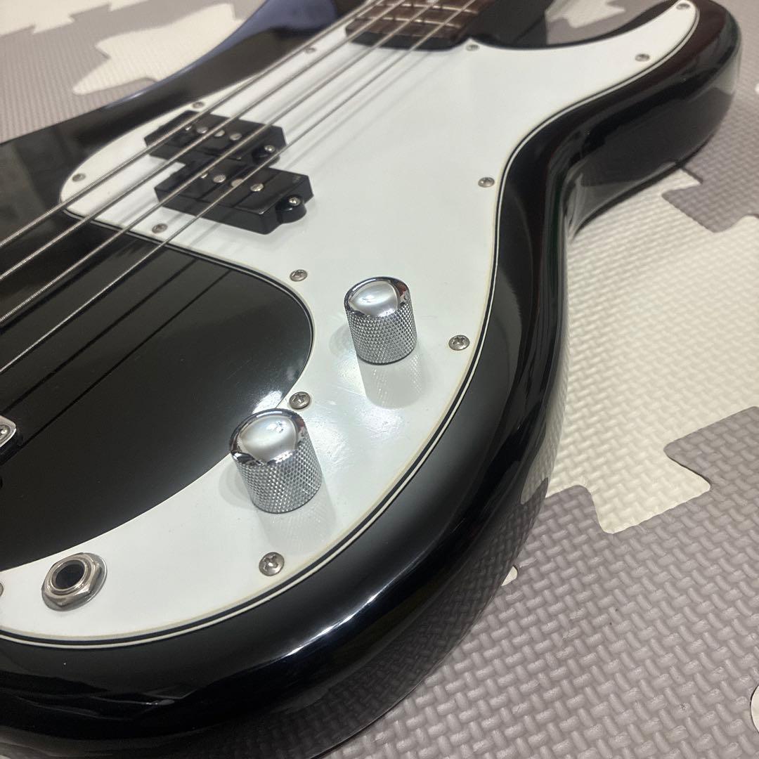 Triumph Sonic Master 4弦ベース