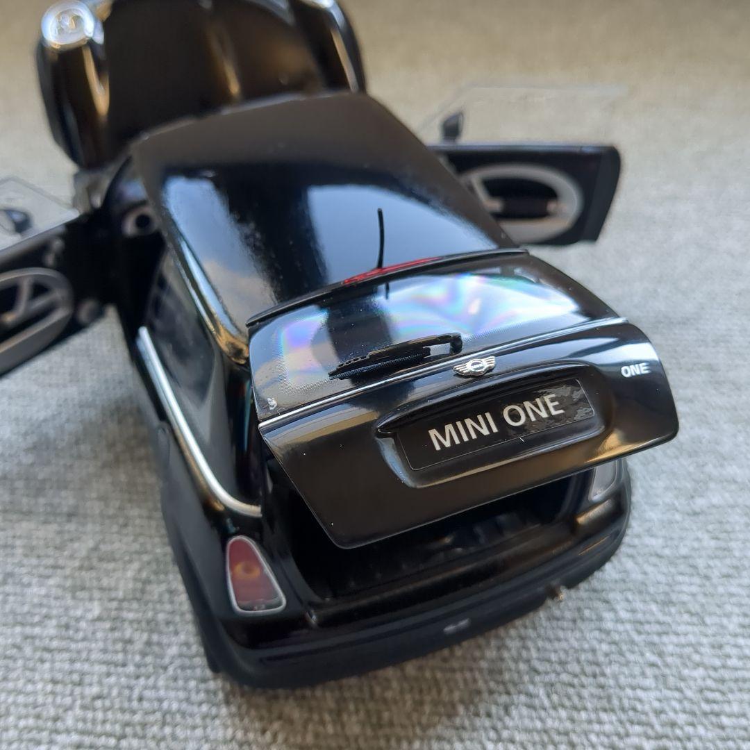 ミニクーパー　mini 京商　kyosho 1/18 非売品　展示品　新品未使用