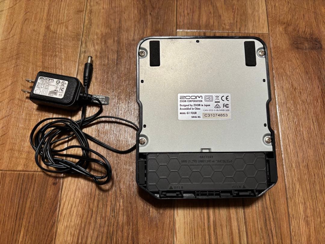 ZOOM G1X FOUR ギターエフェクター ACアダプター付