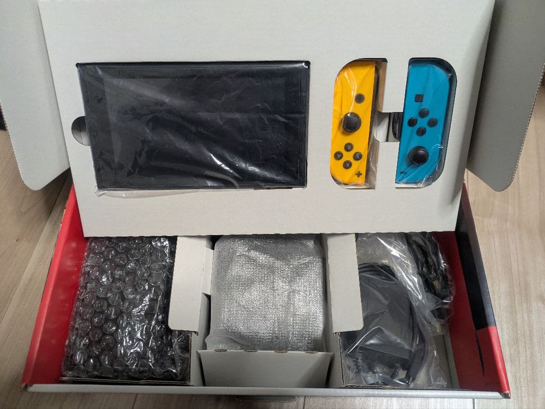 Nintendo Switch 青・黄 Joy-Con 本体