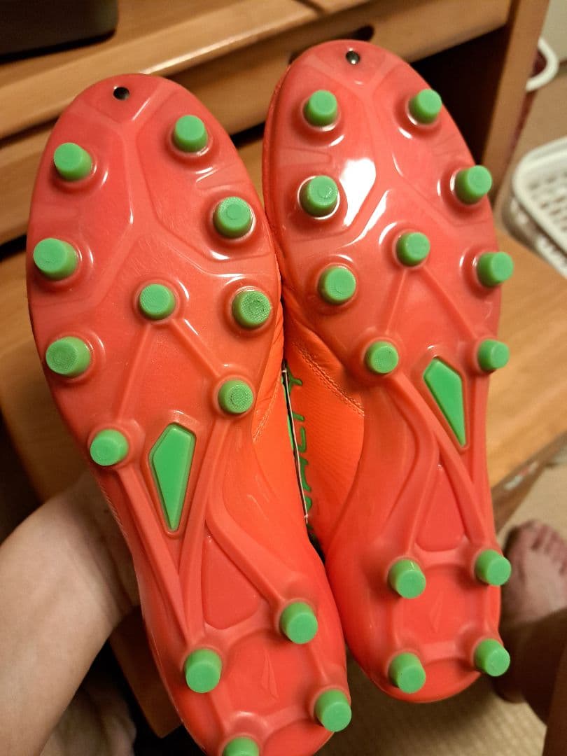 サッカースパイク ペナルティ ジョガドーレ ネオ プレミオ