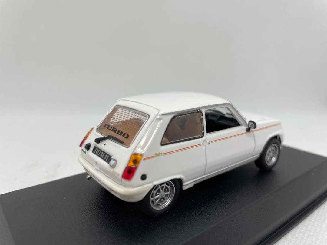 404-087 ノレブ 1/43 ルノー 5 Laureate Turbo