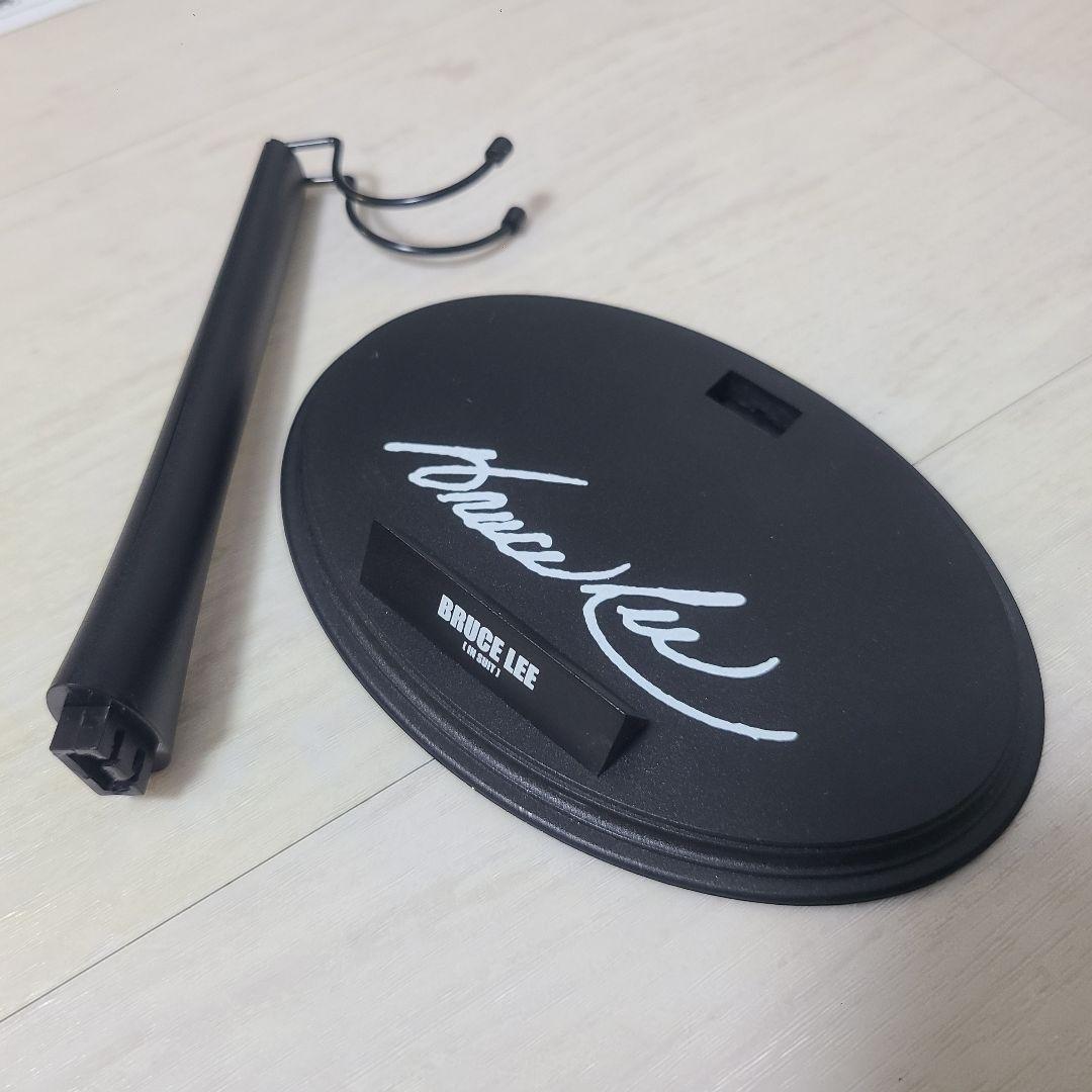 HOTTOYS　ホットトイズ　ブルース・リー スーツ　Ｖｅｒ．1/6　フィギュア