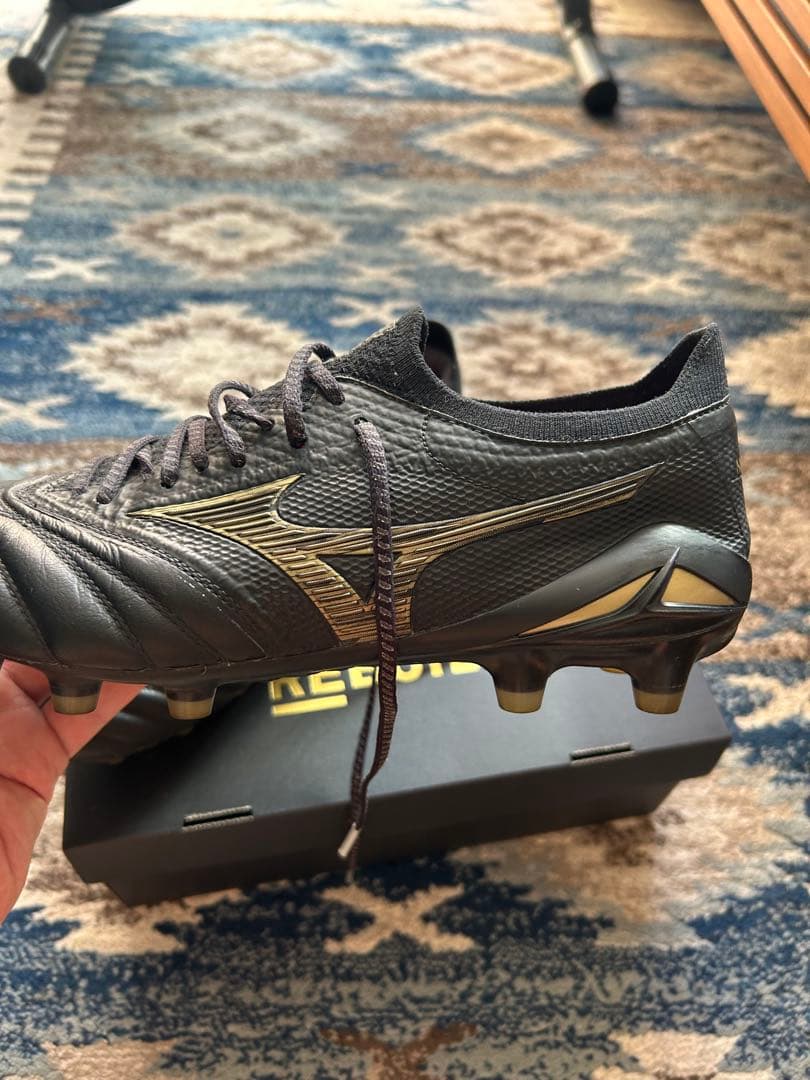 Mizuno Morelia Neo III β 黒金　レア