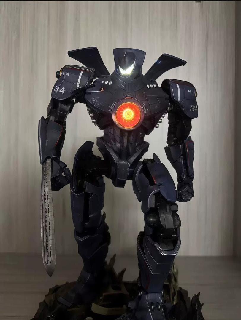 パシフィック・リム　ジプシー　フィギュア