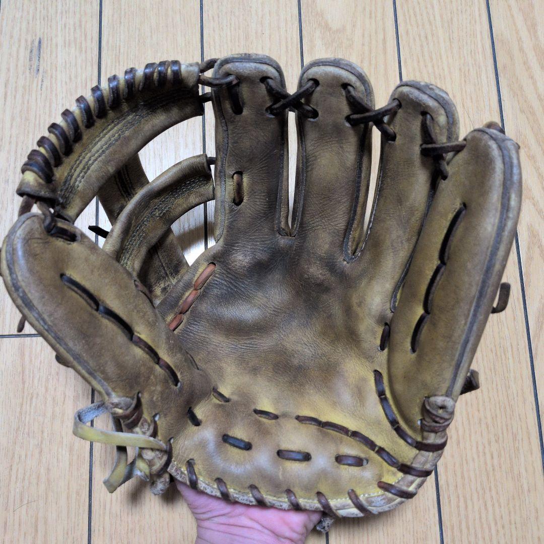 アトムズ　硬式内野手用グローブ