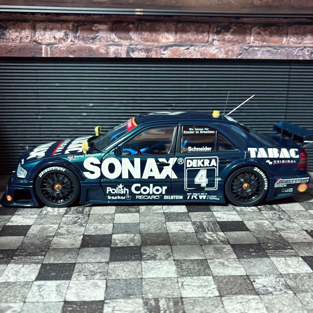 カスタム品 1/18 UT-Models メルセデス・ベンツ Cクラス DTM