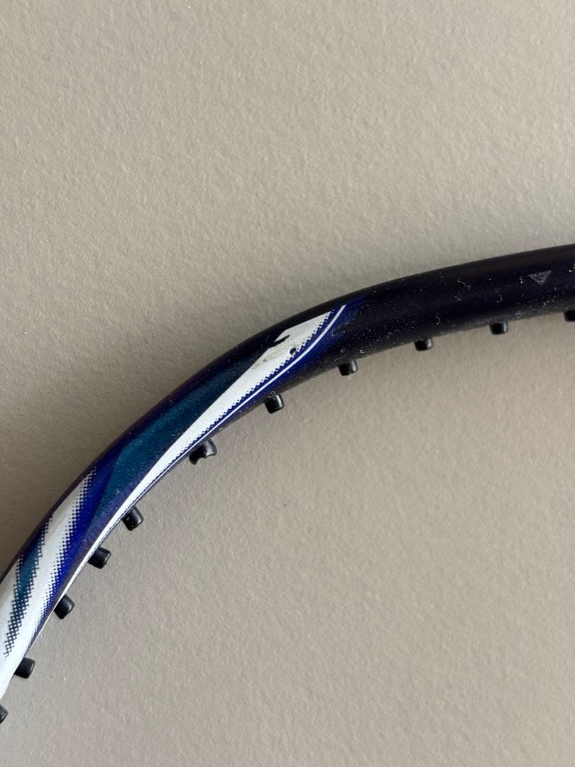 ラケット YONEX ASTROX100ZZ