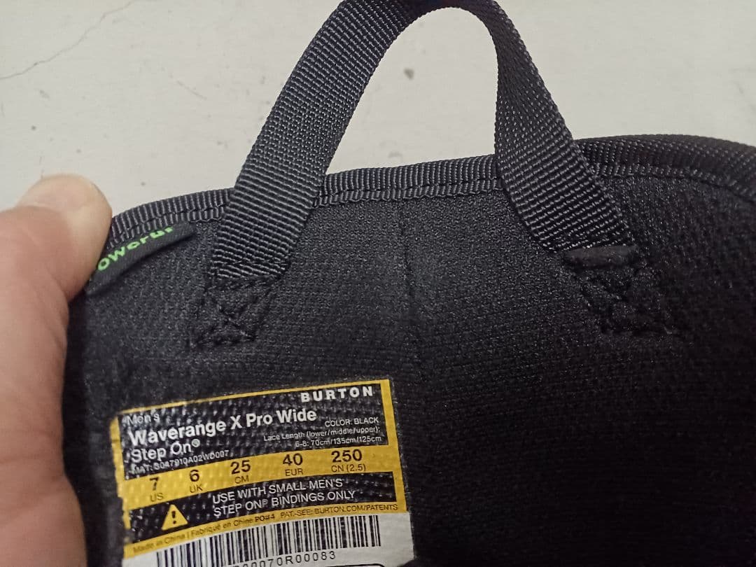 バートンステップオンブーツ　ウェブレンジXプロ US7　25センチ