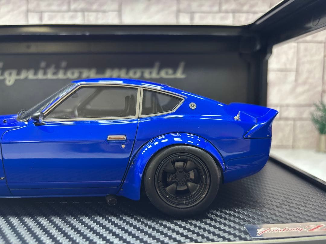 1/18ミニカー　イグニッションモデル　240Z フルワークス【新品】ブルー