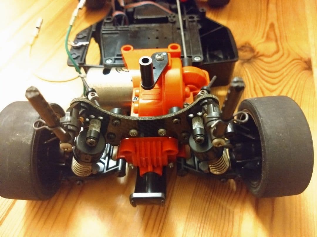 555 　ボディ　VOLVO　ボルボ　850　TA02 シャーシ セット