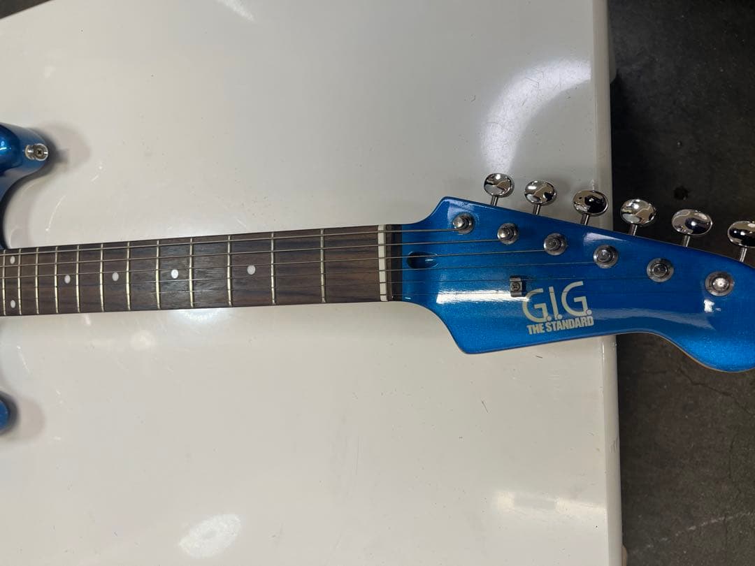 gig エレキギター　ストラトキャスター　ジャンク