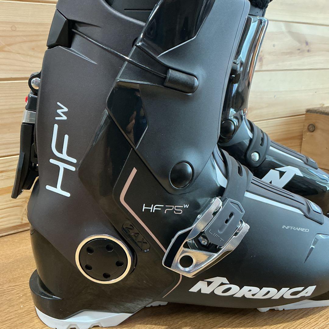 ノルディカ　リアエントリーブーツ　HF 75W 24、5cm