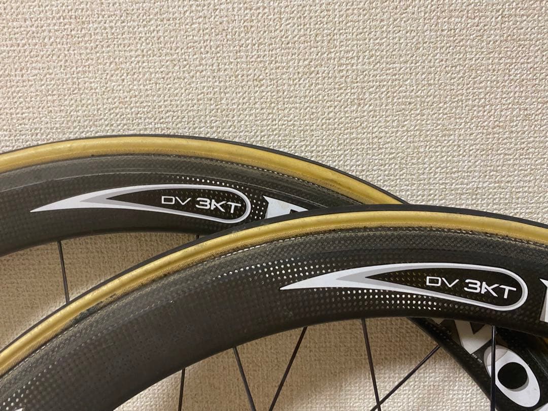 レイノルズ DV 3KT カーボンホイールセット