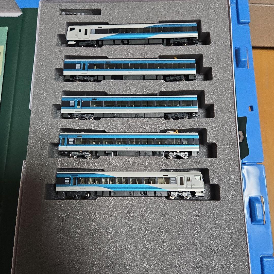 KATO E257系2000・2500番台 踊り子 14両編成