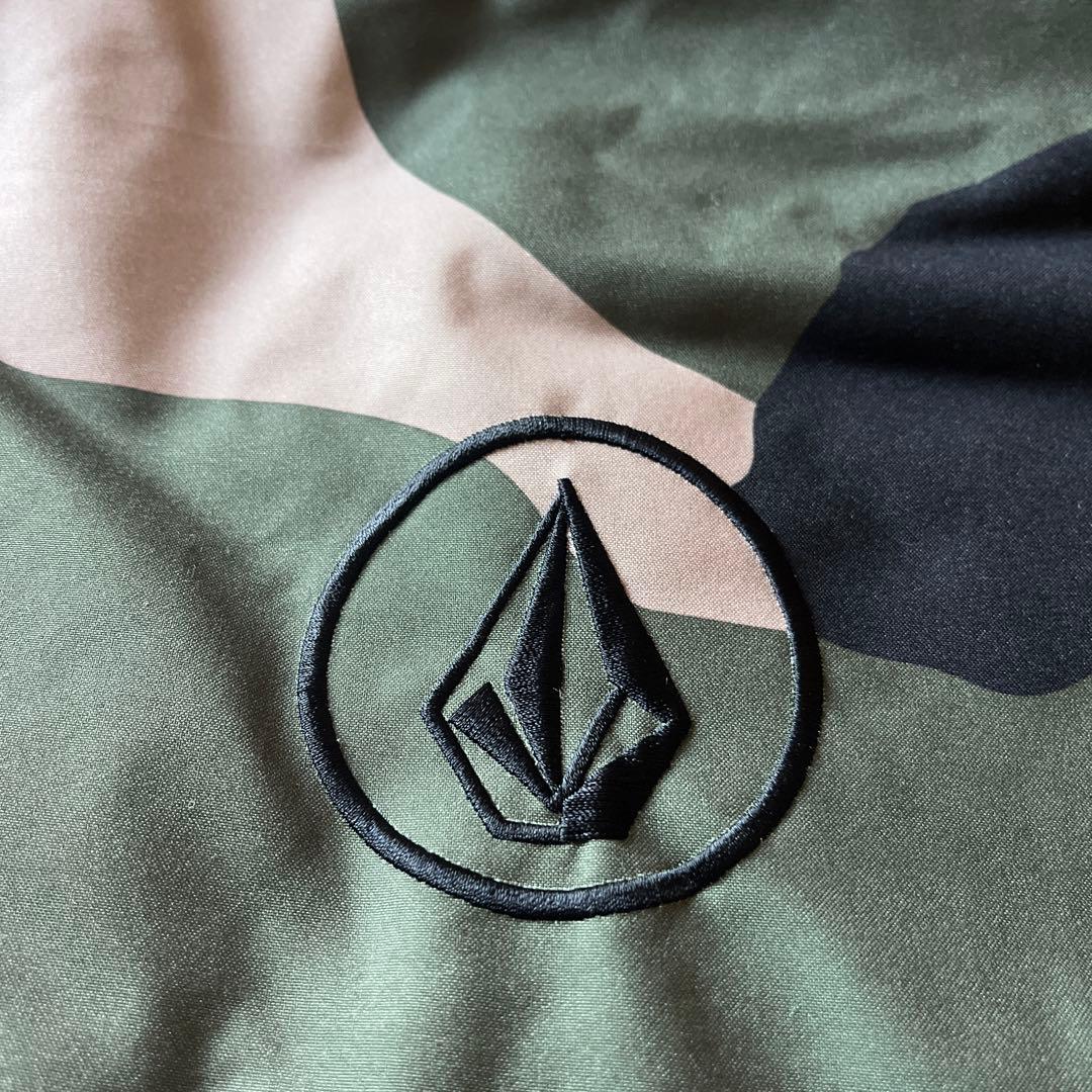 超美品　VOLCOM (ボルコム)ウェア　スノボー