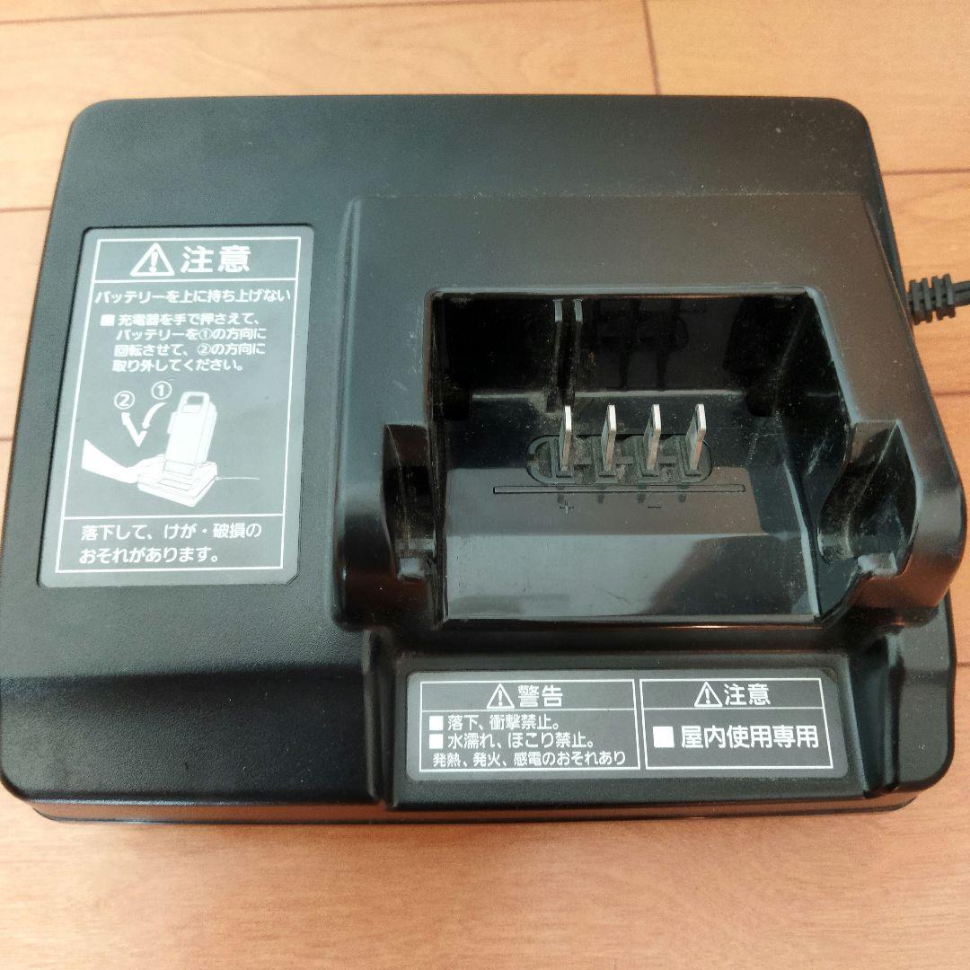 Panasonic 電動自転車用充電器 NKJ069Z2