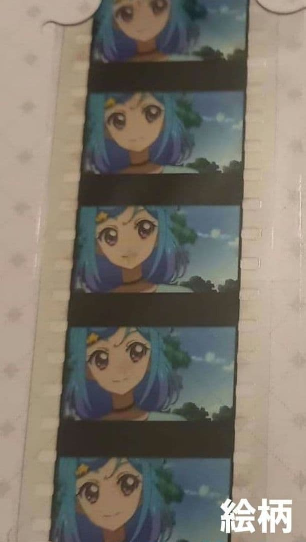 アイカツフレンズ　クッション　色紙　缶バッジ　アクキー　あいね　みお