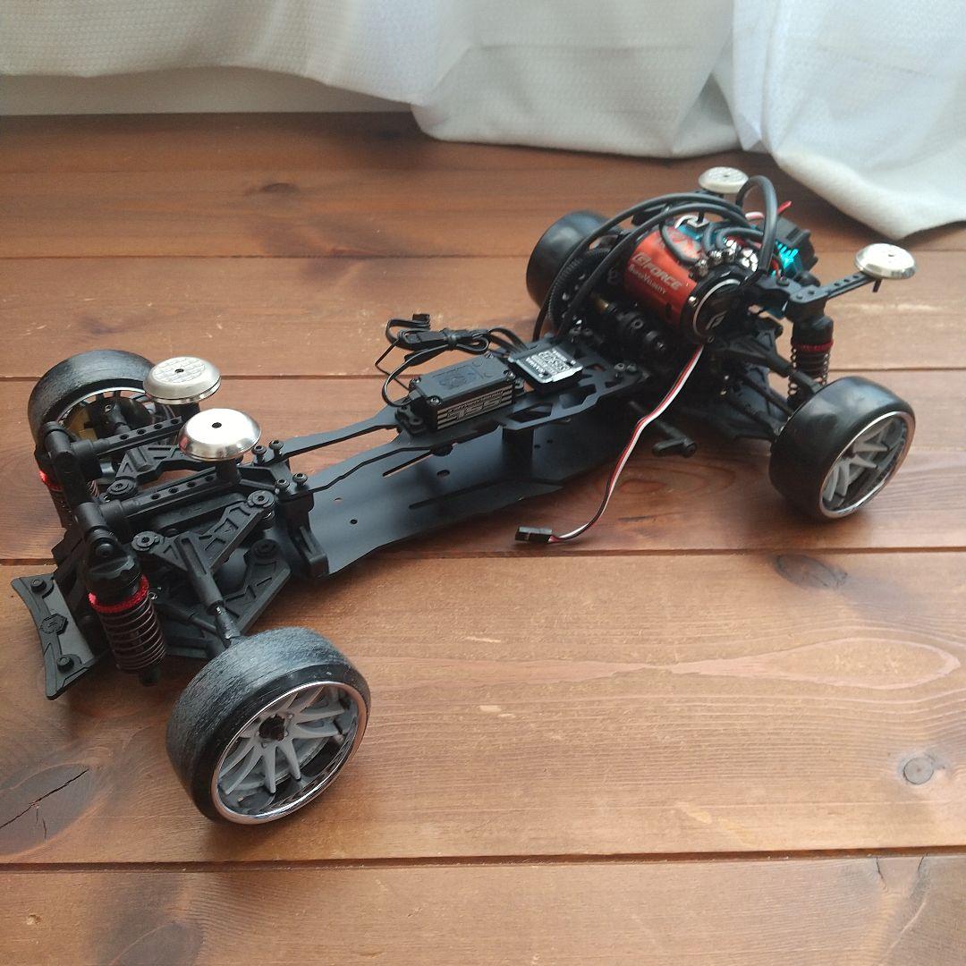 ラジコン 1/10 サクラD6シャーシ メカ付き、受信機無し