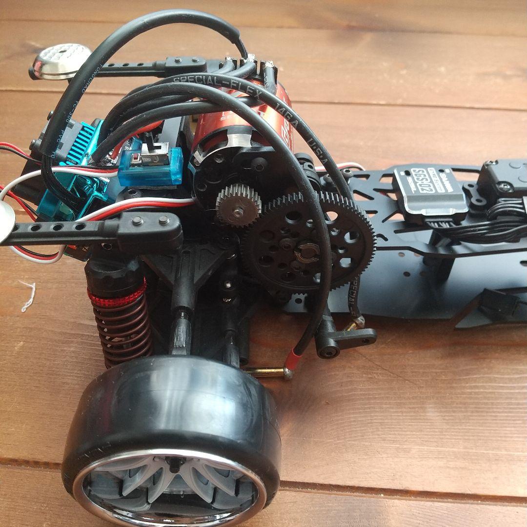 ラジコン 1/10 サクラD6シャーシ メカ付き、受信機無し