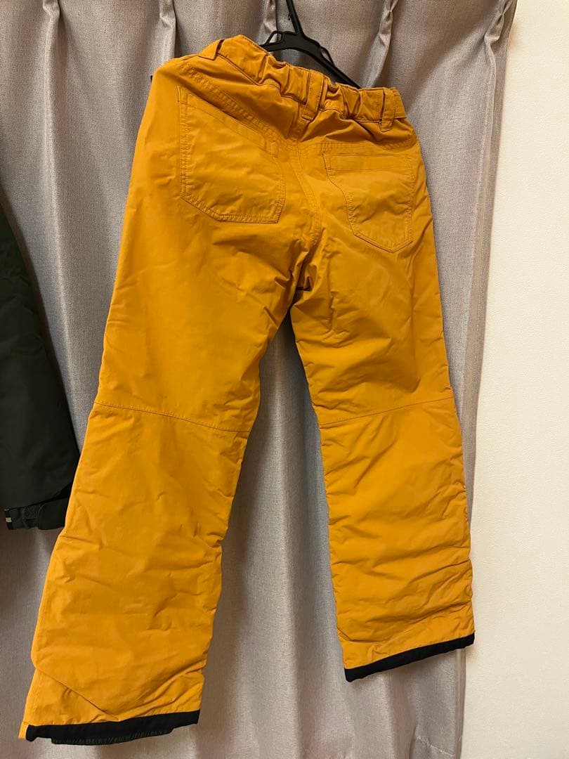 Burton カモフラージュ ジャケットとパンツ セット