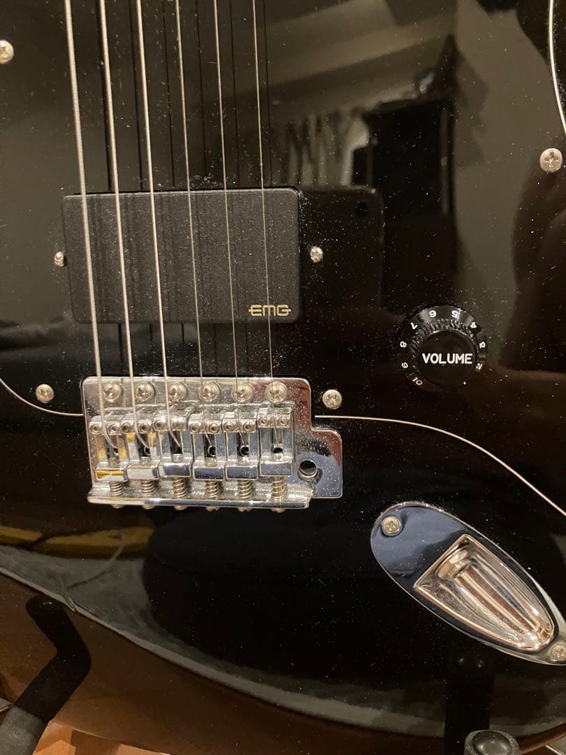 Squier affinity ストラトキャスター EMGカスタム