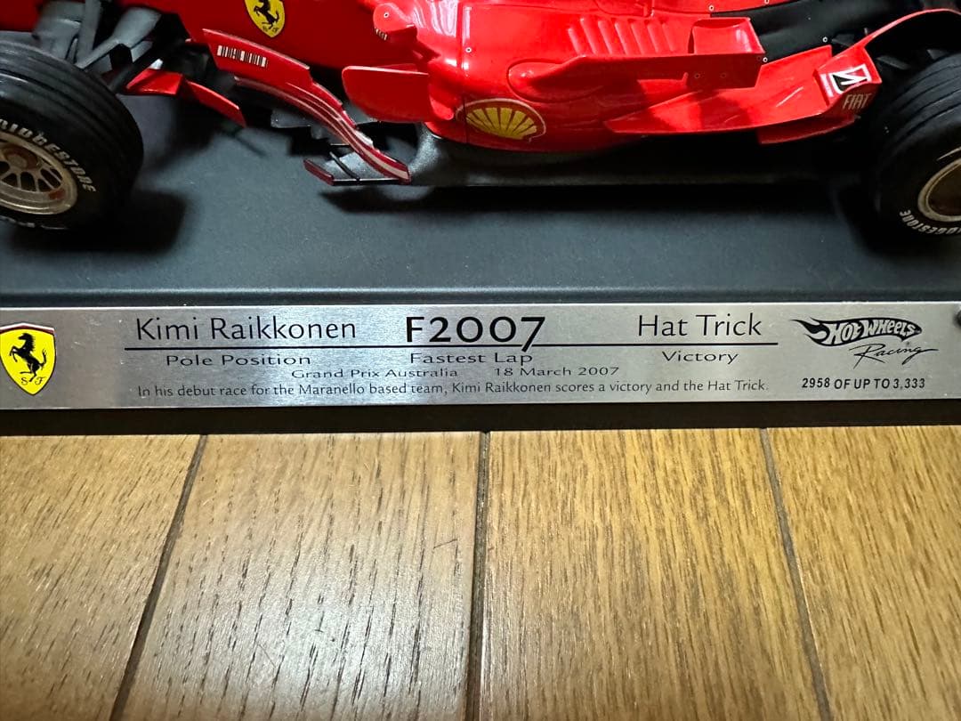 【レア品】1/18 フェラーリF2007 ハットトリック ライコネン