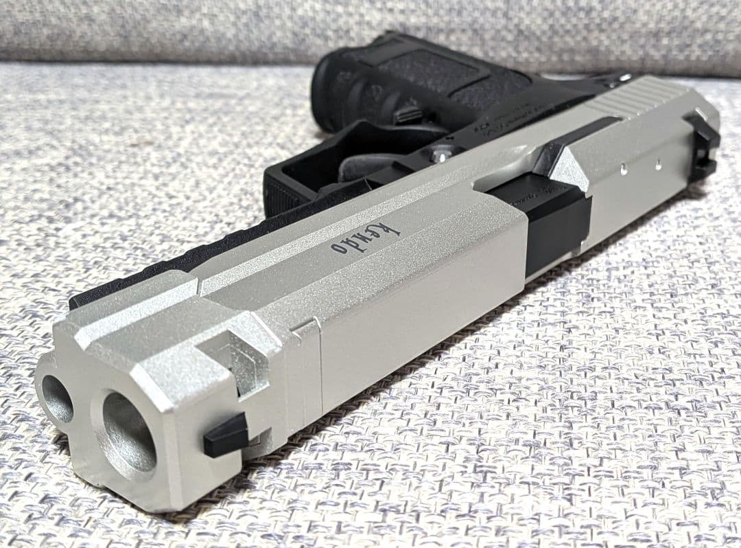 東京マルイ SG-09R バイオハザード