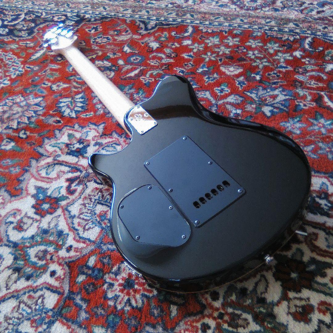 Sterling by Musicman Sub NB 中古