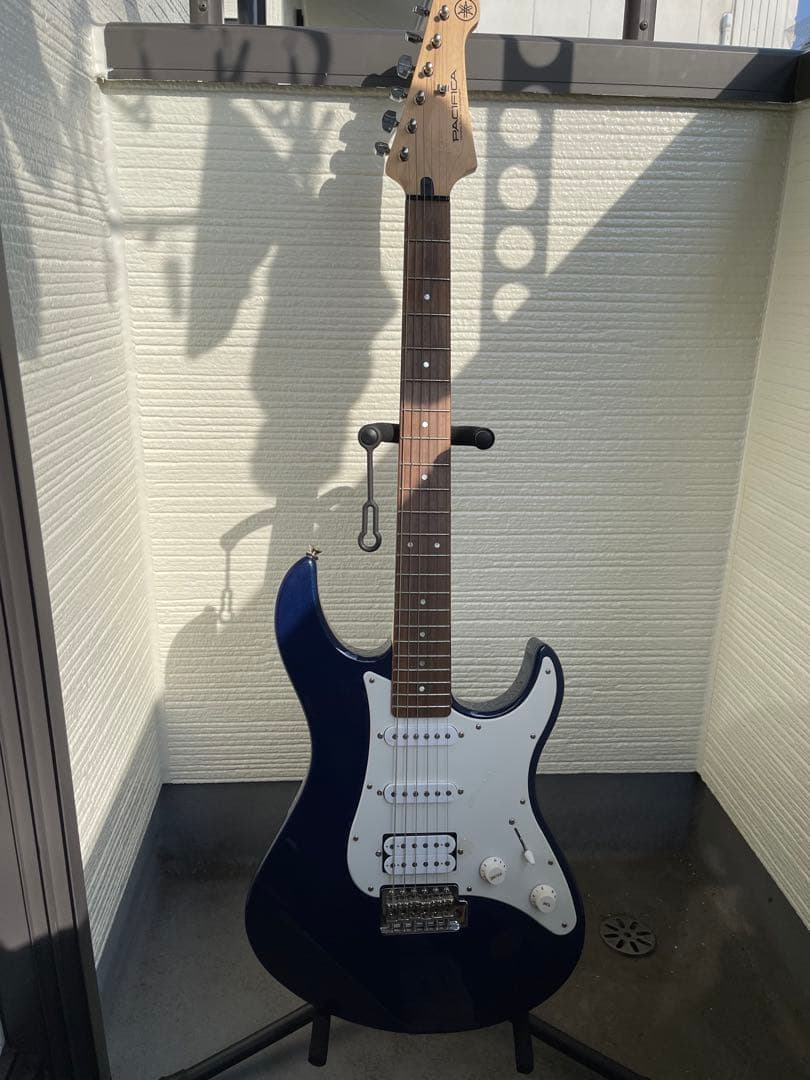 ■YAMAHA PACIFICA ヤマハ パシフィカ PAC 012