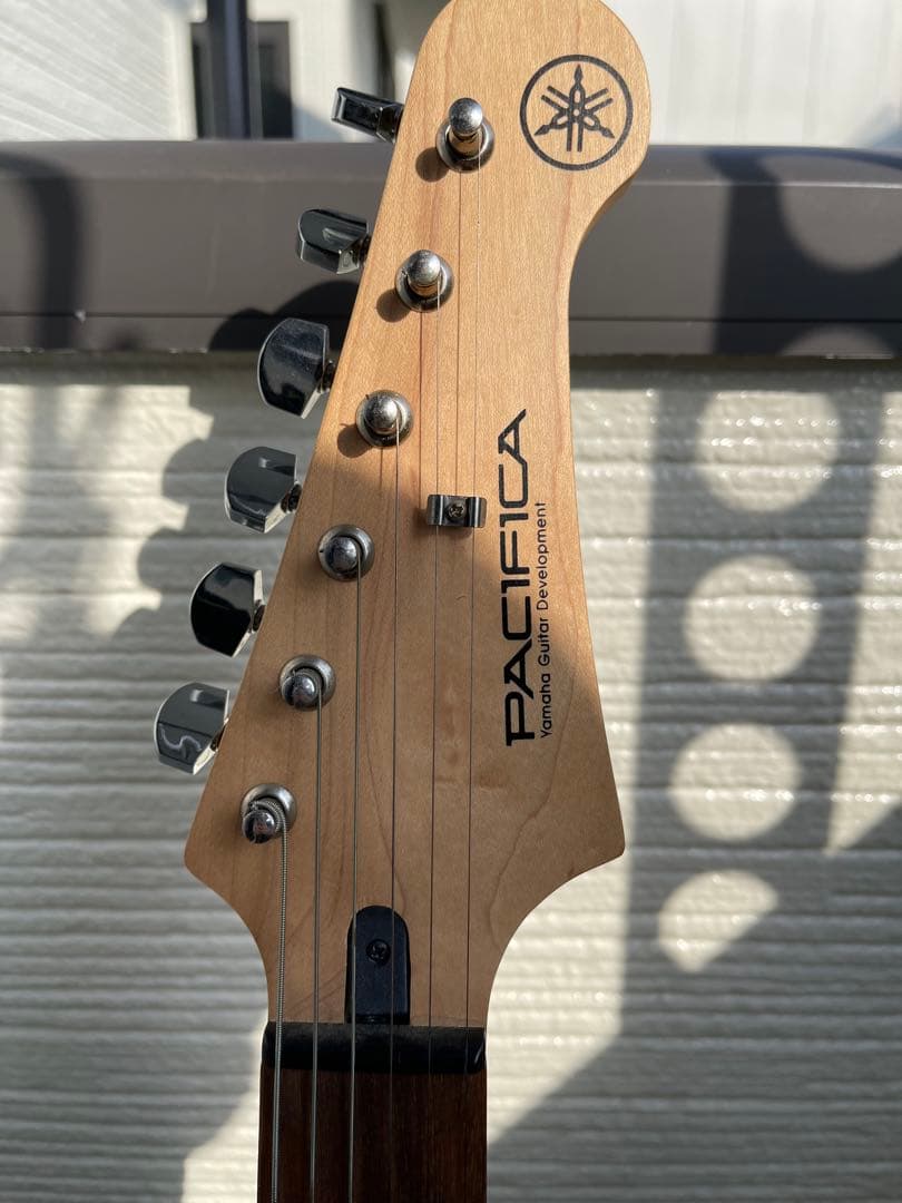 ■YAMAHA PACIFICA ヤマハ パシフィカ PAC 012