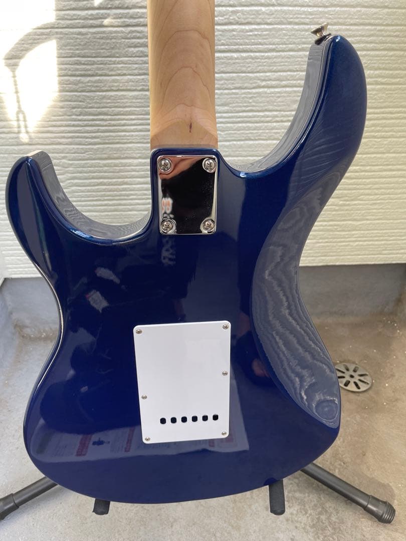 ■YAMAHA PACIFICA ヤマハ パシフィカ PAC 012