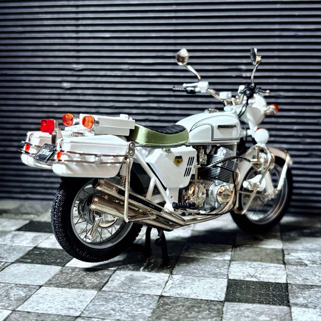 1/18 マルサン 鉄馬プロジェクト ホンダ ドリーム CB750P 白バイ