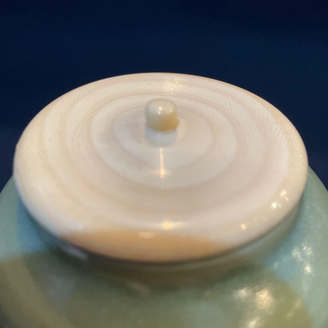 時代物「茶入」裏千家15代家元【鵬雲斎】書付の『青磁の茶入』です。