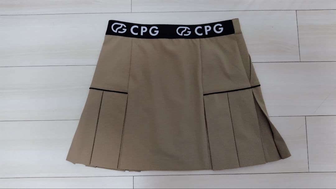 新品未使用 CPG GOLF プリーツ スカート Lサイズ ベージュ