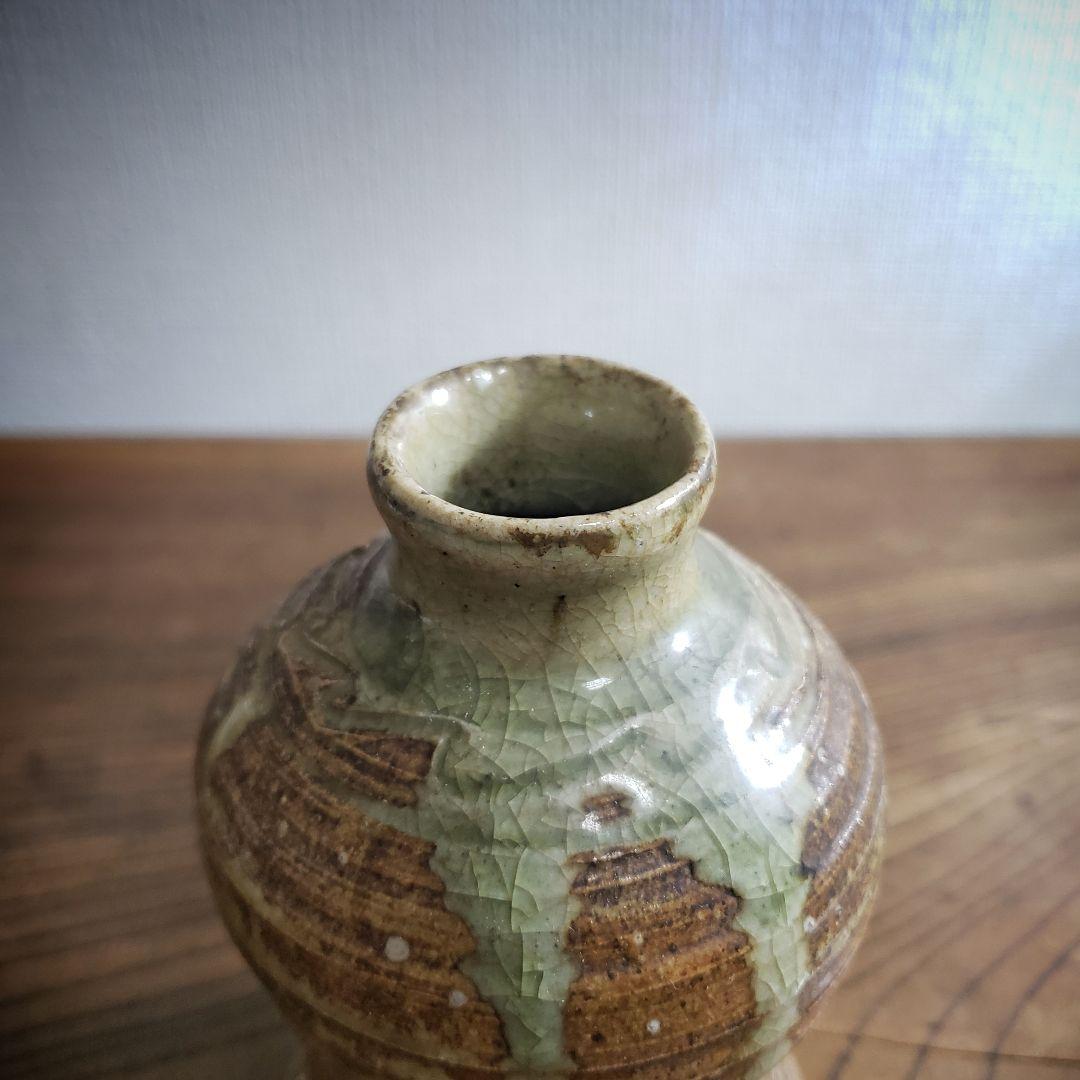 花瓶　花器　徳利　作家物　在銘　ろくろ目　フラワーベース　一輪挿し