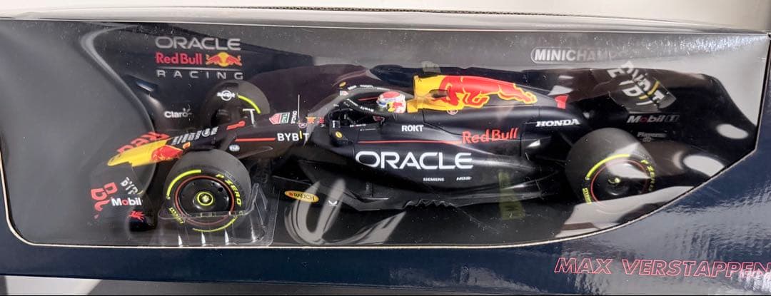 MINICHAMPS 1/18 レッドブル RB18 RB19 RB20 3台