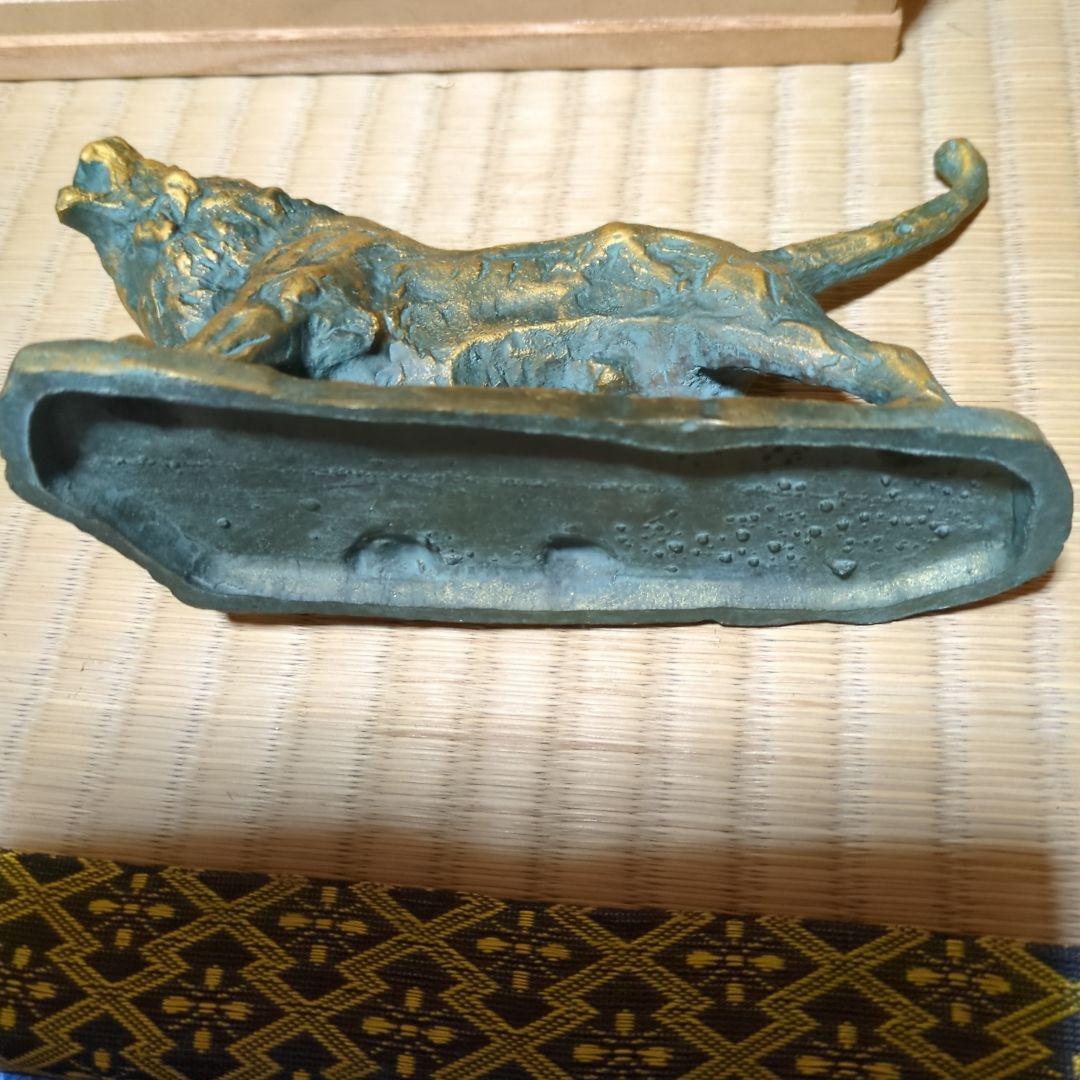 西望、獅子の金属彫刻 木箱付き 約16.5cm