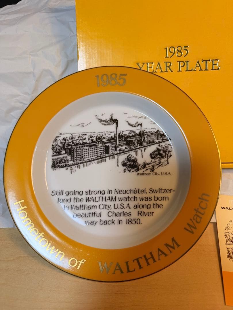 【箱・説明書付き】WALTHAM 1985年 YEAR PLATE 記念プレート