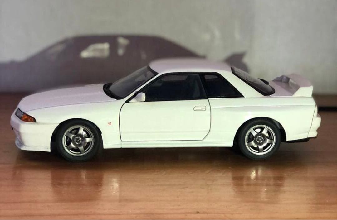 オートアート AUTOart Nissan Skyline GT-R R32