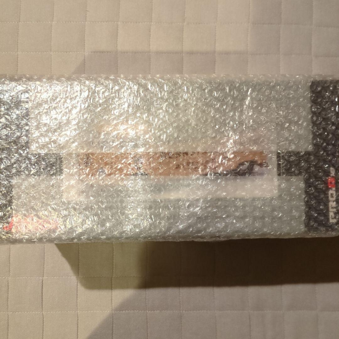 # 1/18 ミニカー　フォルクスワーゲン　T1 トランスポーター　箱破れあり