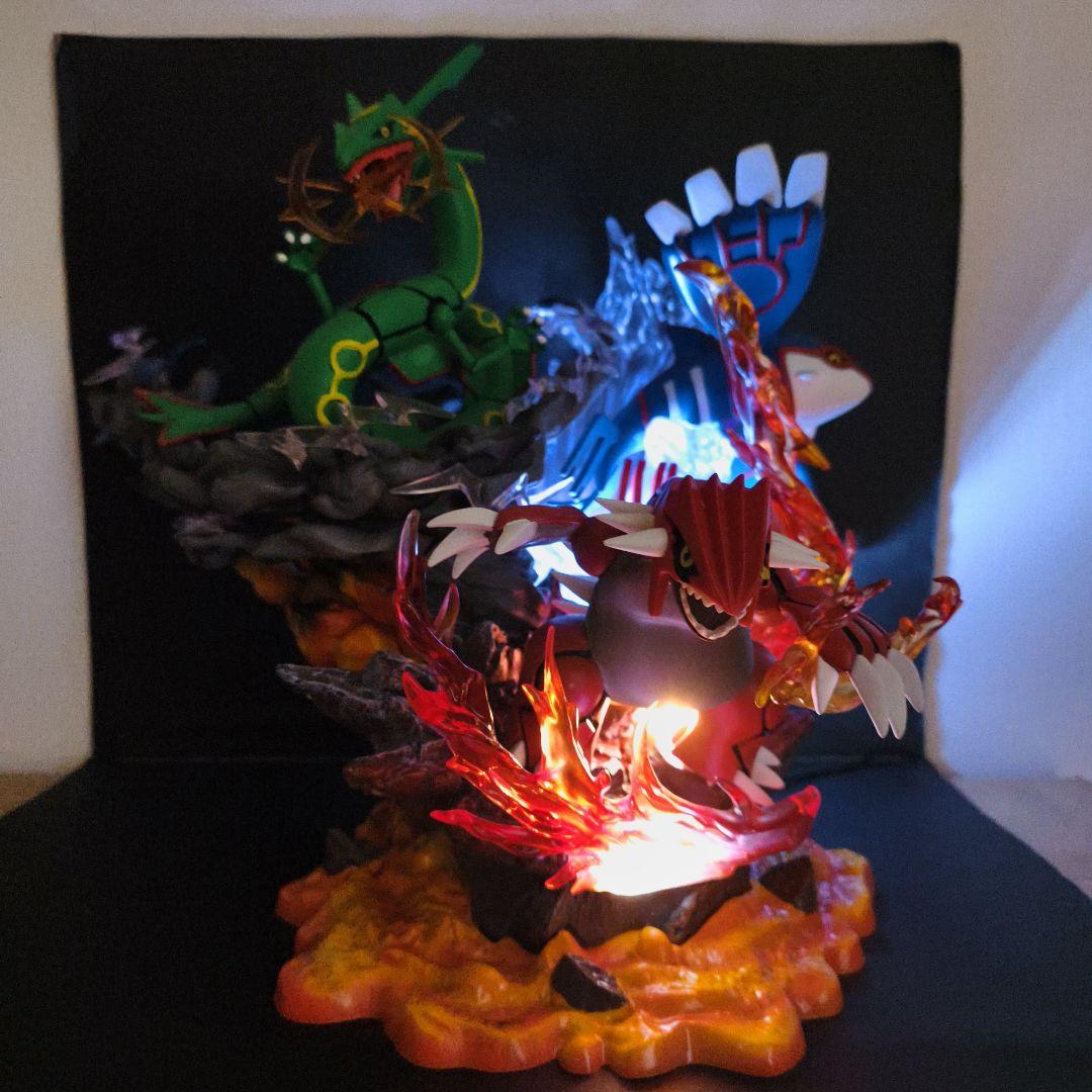 ポケモン フィギュア　カイオーガ グラードン レックウザ　LED付き
