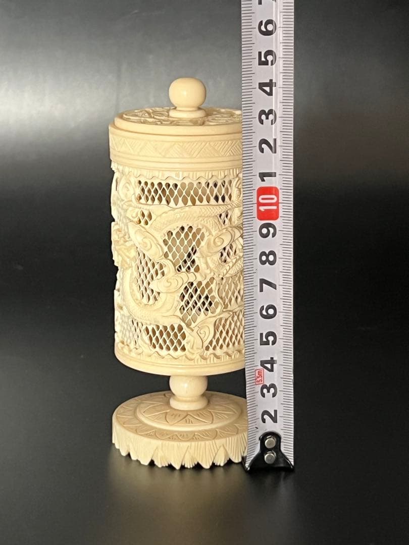 極上 コオロギ巣　重さ：約101g